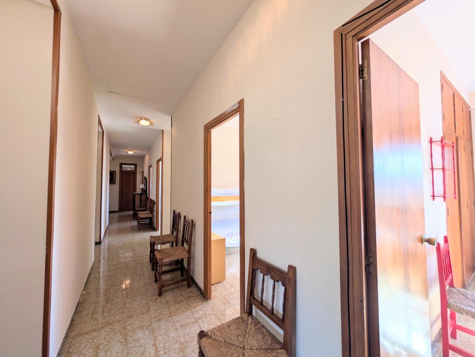 8 chambre Finca/Maison de Campagne à vendre à Onil avec garage - 550 000 € (Ref: 9165902)