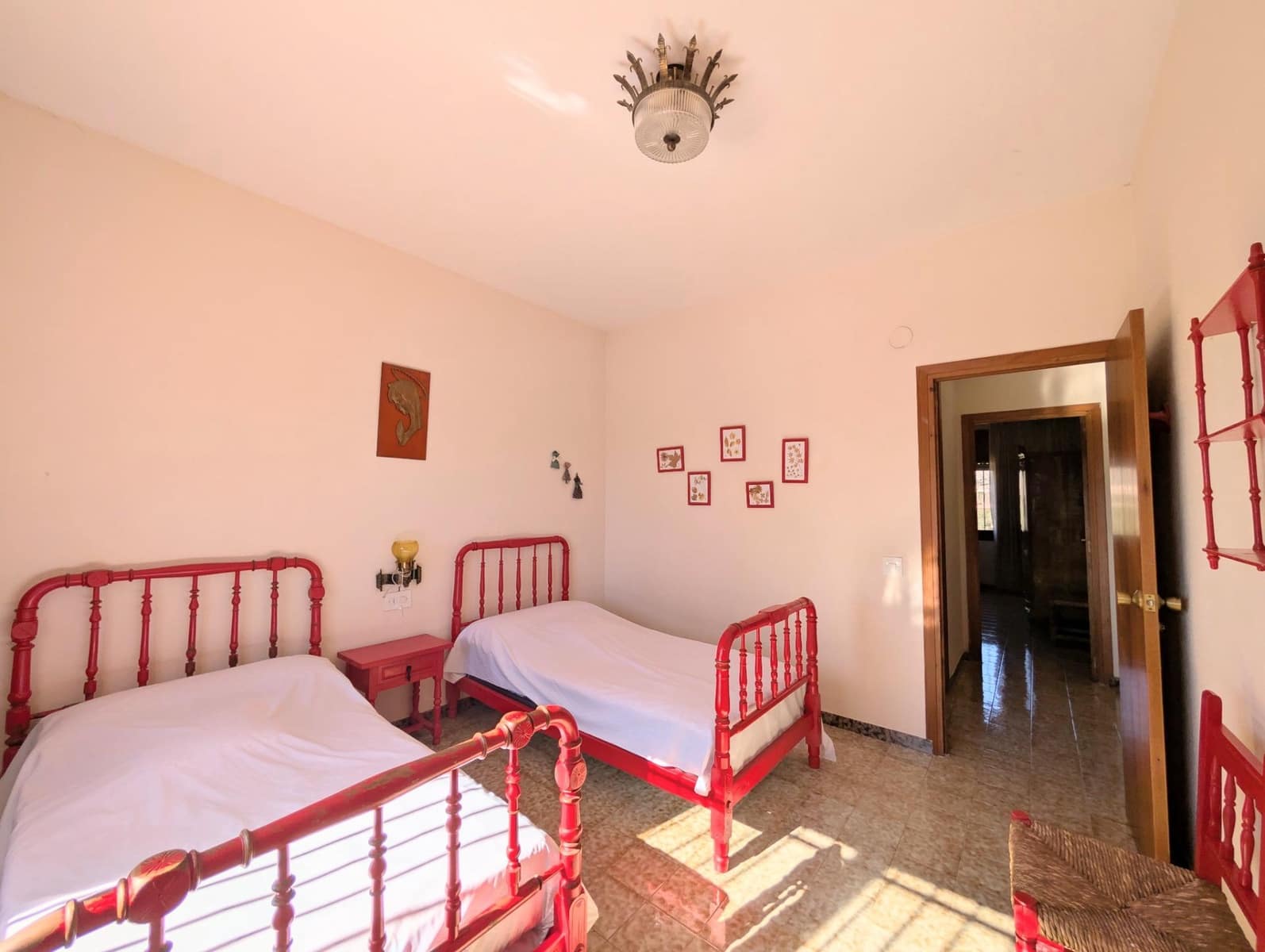 8 chambre Finca/Maison de Campagne à vendre à Onil avec garage - 550 000 € (Ref: 9165902)