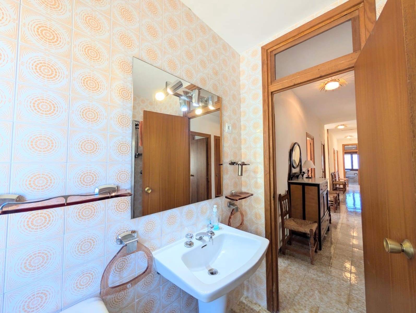 8 slaapkamer Finca/Landhuis te koop in Onil met garage - € 550.000 (Ref: 9165902)