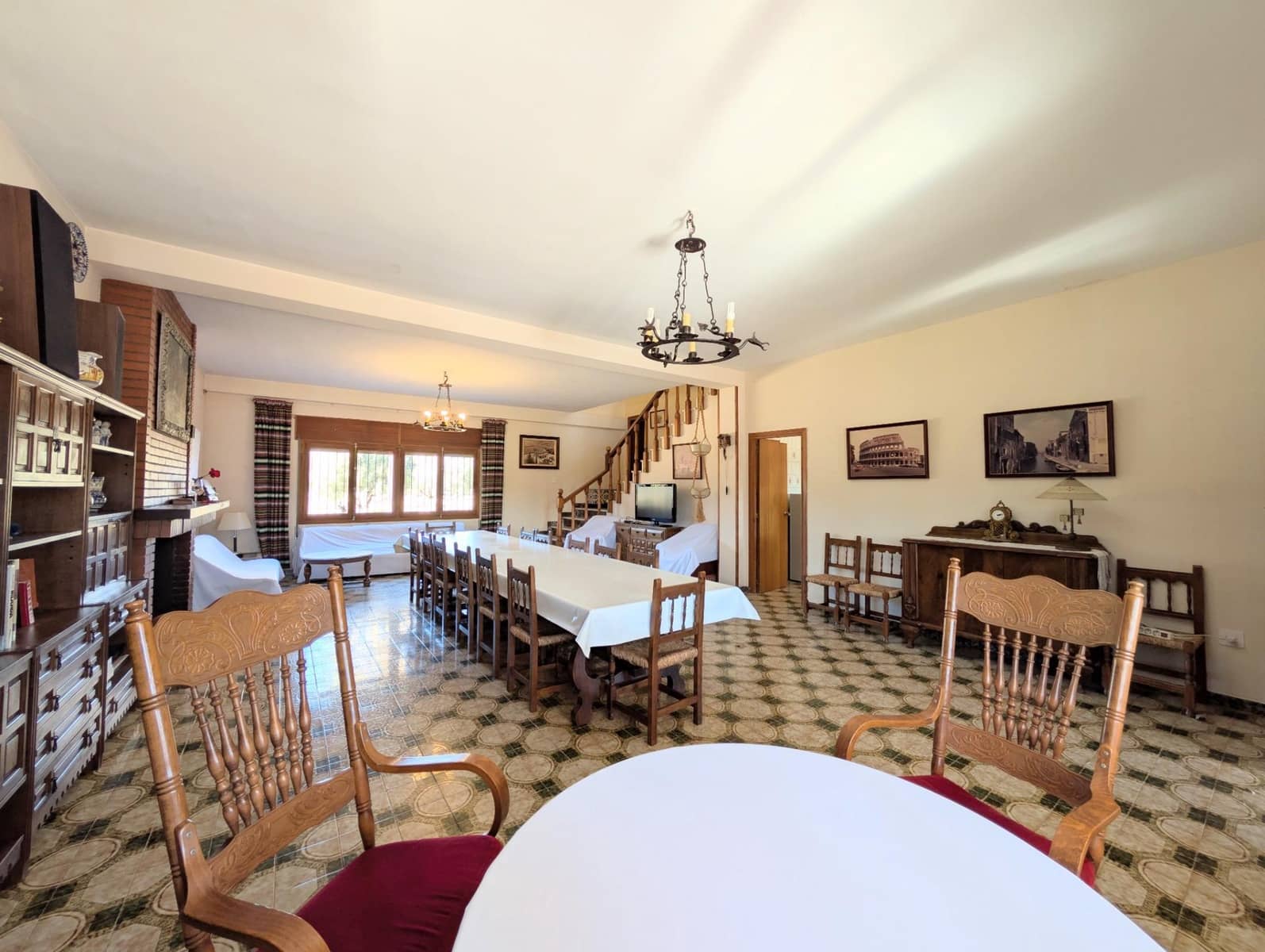 8 slaapkamer Finca/Landhuis te koop in Onil met garage - € 550.000 (Ref: 9165902)