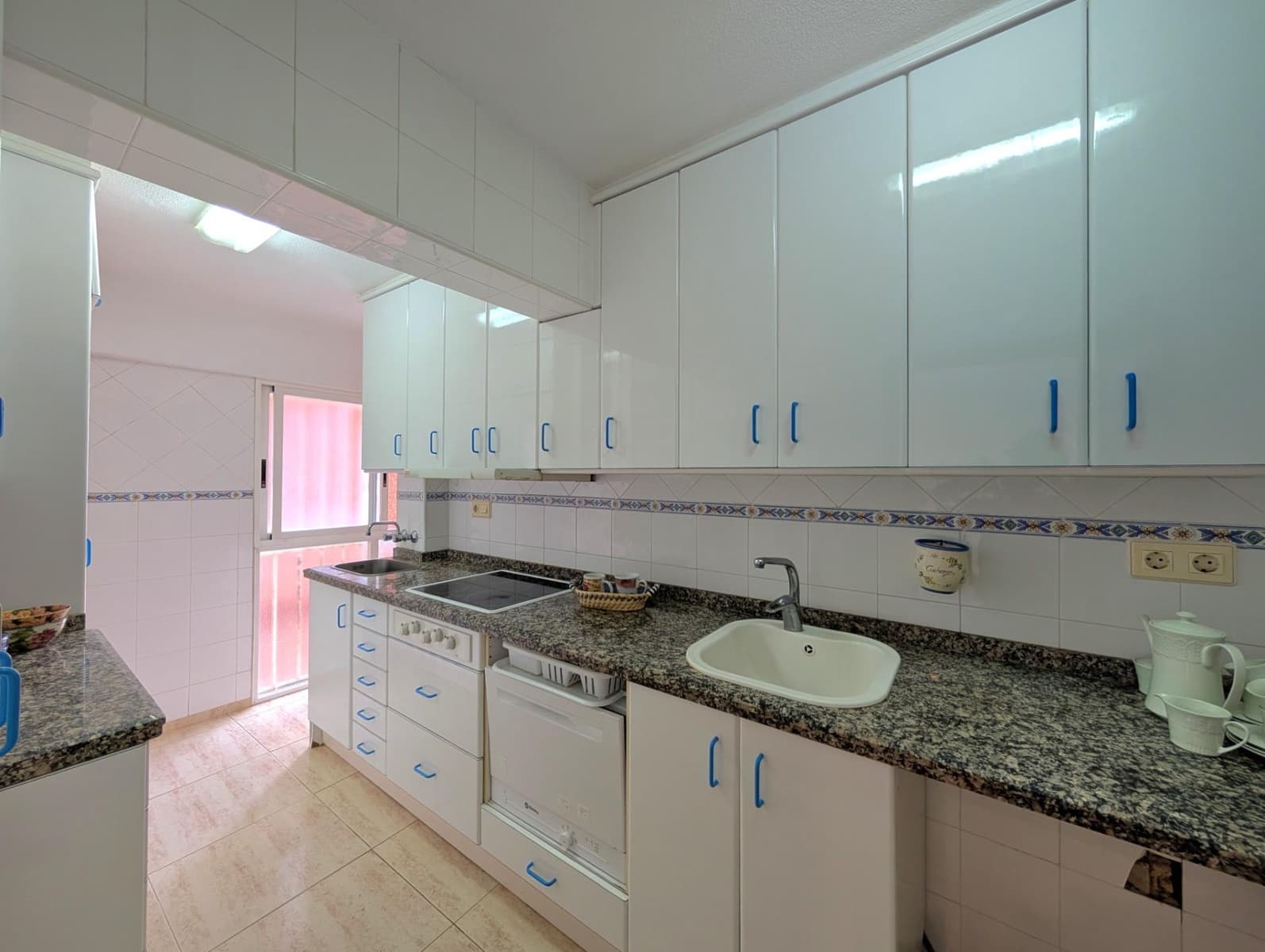 3 Zimmer Apartment zu verkaufen in Benidorm mit Garage - 438.200 € (Ref: 9169651)
