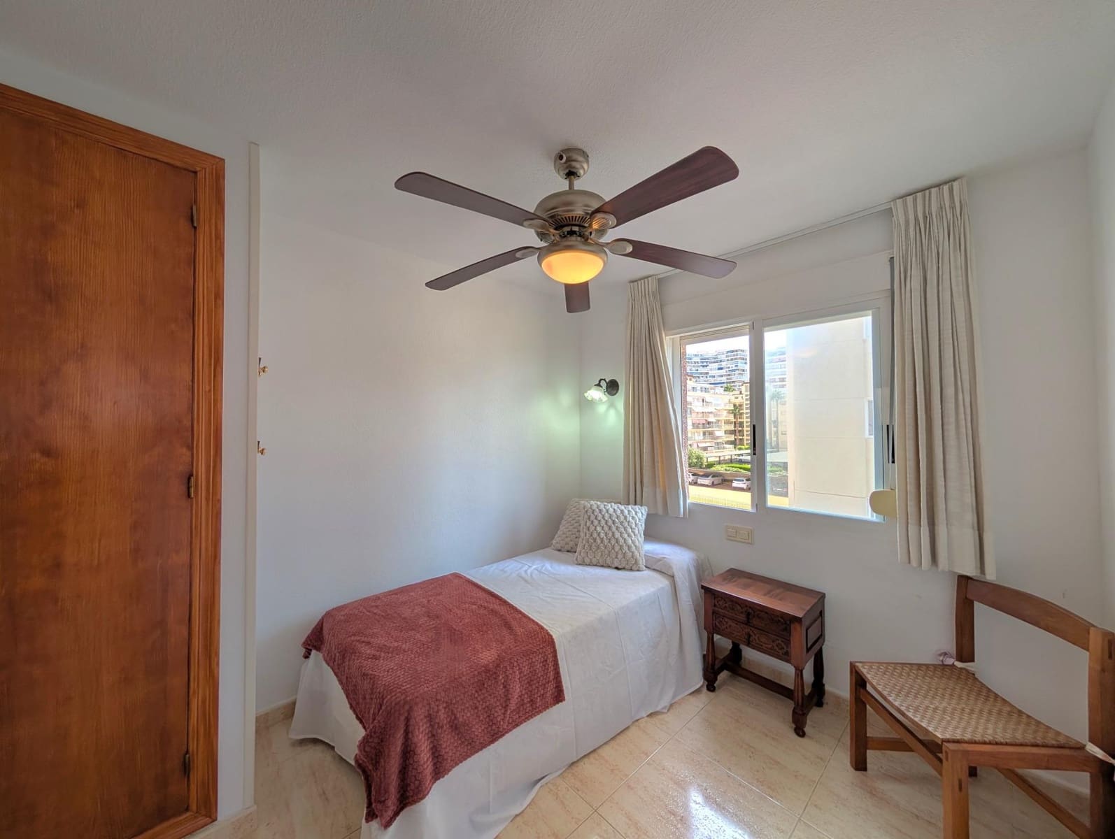 3 bedroom Apartment for sale in Benidorm with garage - € 438,200 (Ref: 9169651)