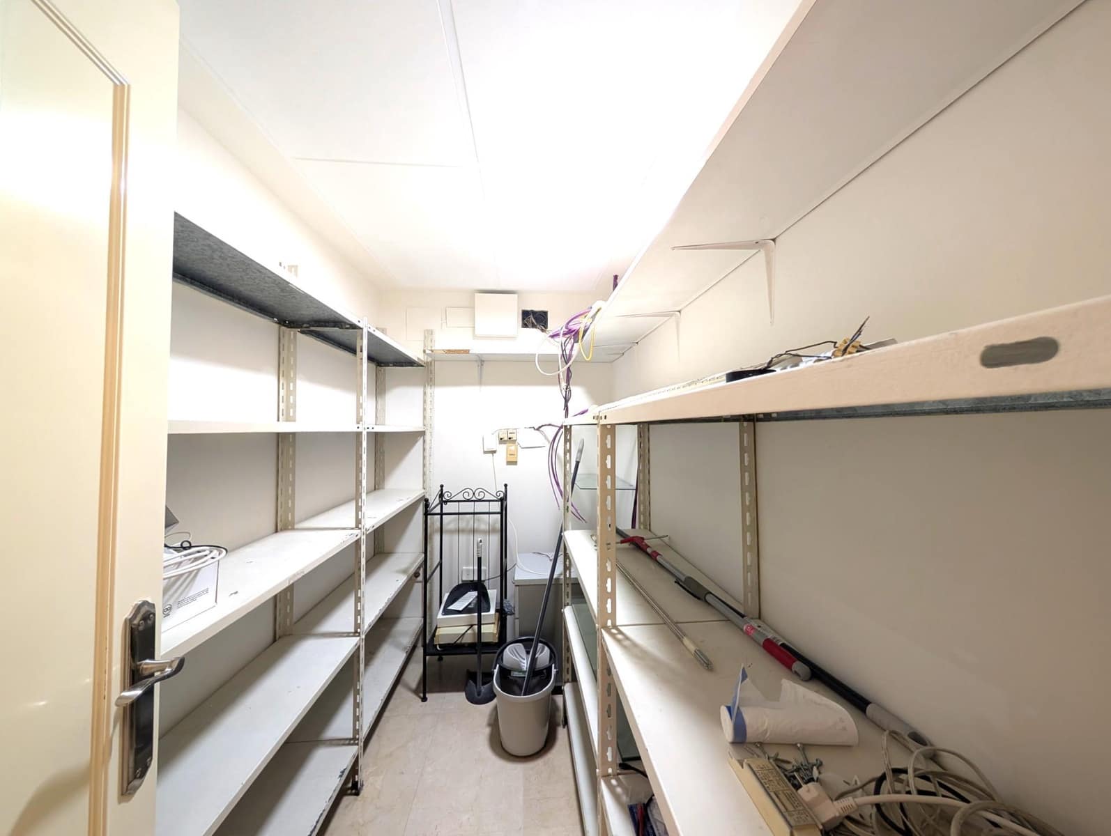 Büro zu vermieten in Alicante / Alacant Stadt - 950 € (Ref: 9276468)