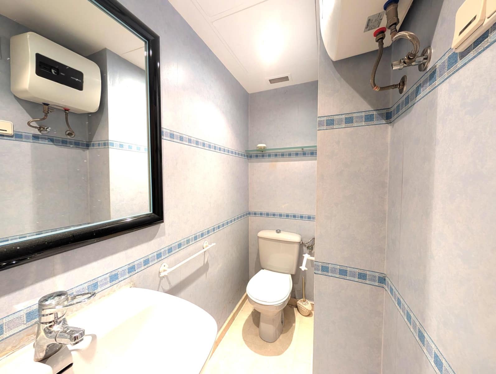 Toimisto vuokrattavana paikassa Alicante kaupunki - 950 € (Ref: 9276468)