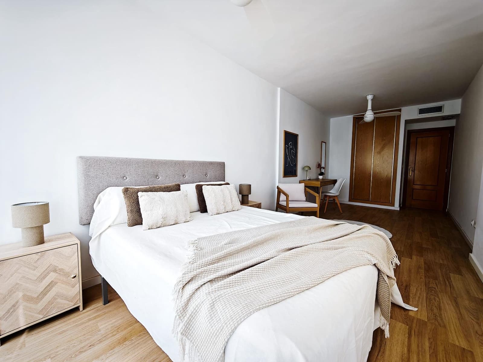 5 bedroom Terraced Villa for rent in Playa de San Juan with pool garage - € 2,300 (Ref: 9353744)