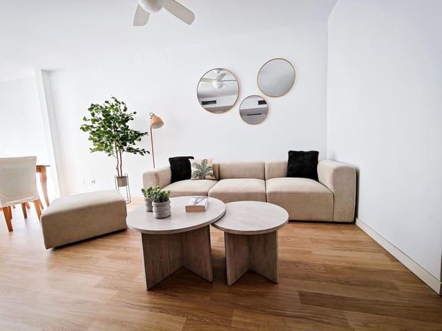 5 quarto Moradia em Banda para arrendar em Playa de San Juan, Alicante cidade com piscina garagem - 2 150 € (Ref: 9353744)