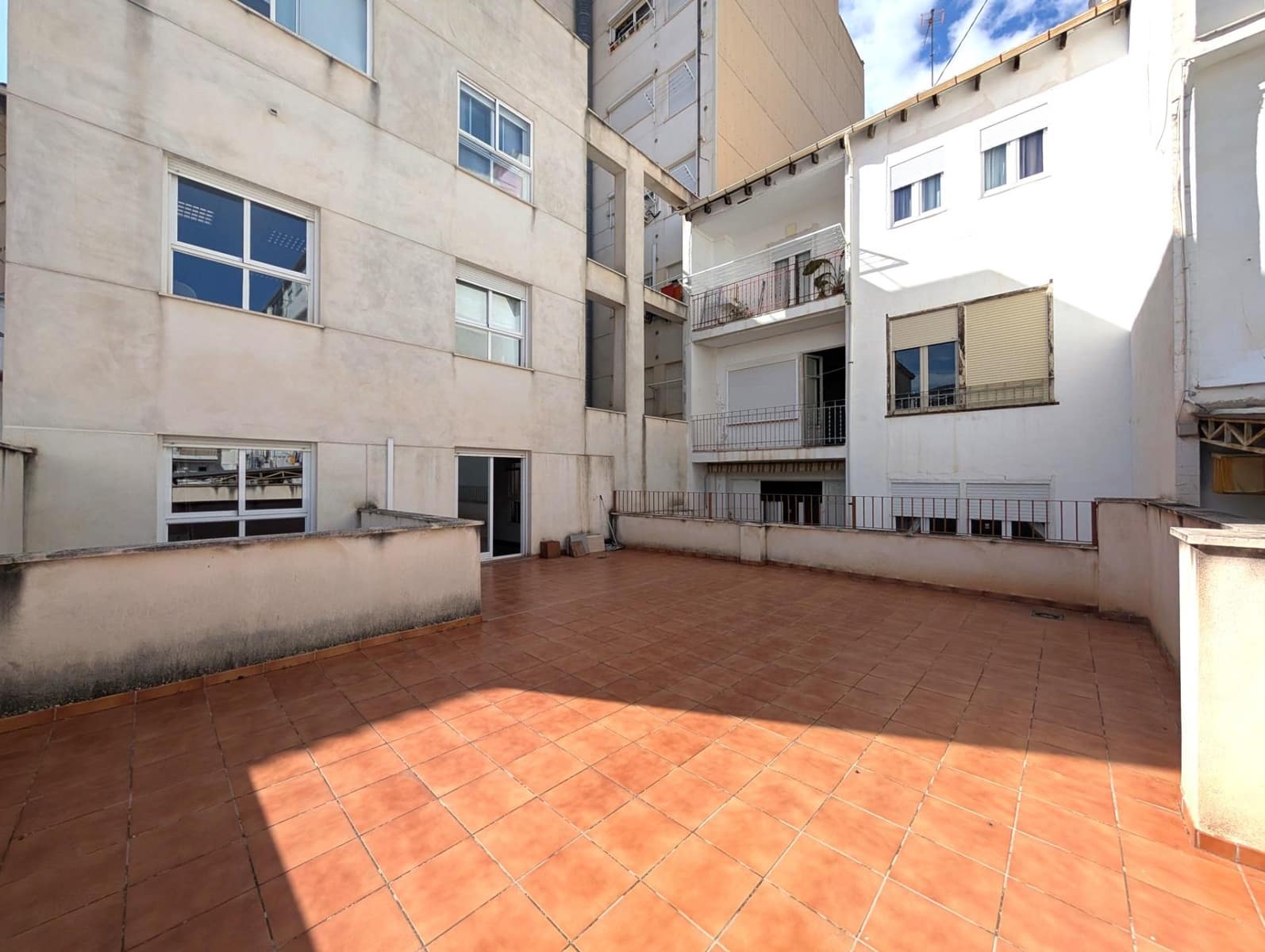 3 camera da letto Ufficio da affittare in Alcoy / Alcoi con garage - 650 € (Rif: 9355983)