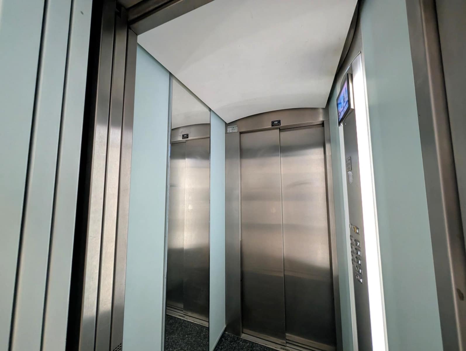 3 soveværelse Kontor til leje i Alcoy / Alcoi med garage - € 650 (Ref: 9355983)