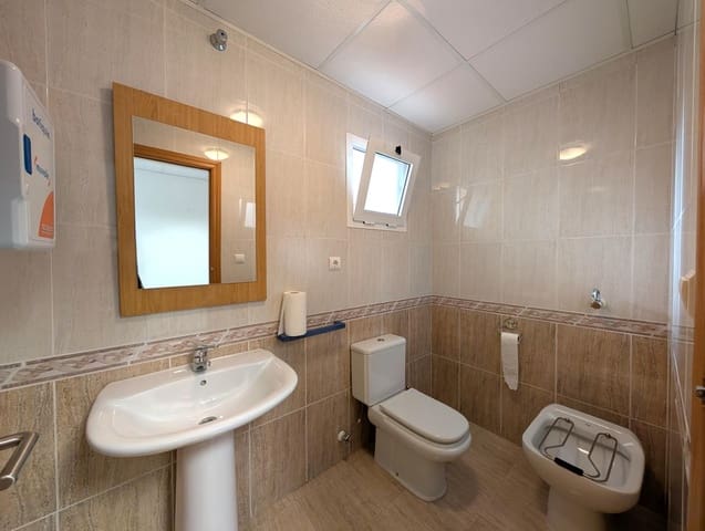 3 Zimmer Büro zu vermieten in Alcoy / Alcoi mit Garage - 550 € (Ref: 9355983)