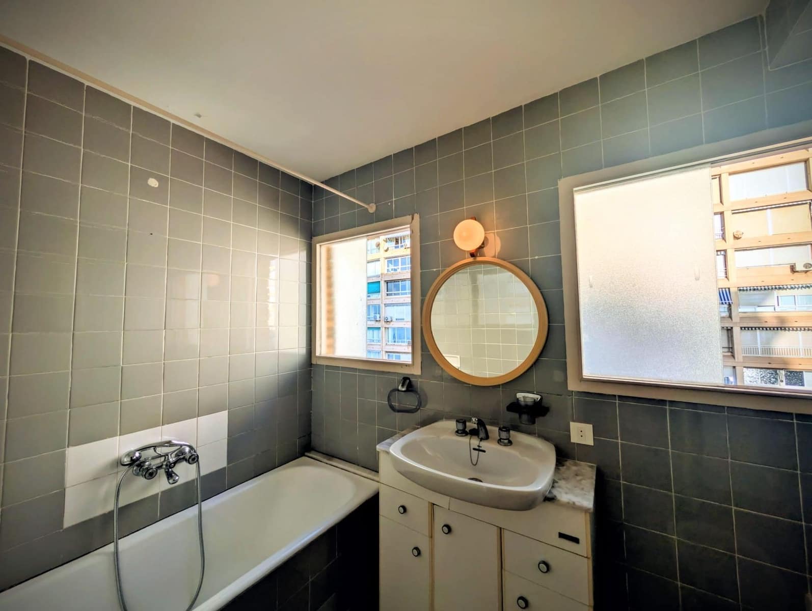 1 quarto Apartamento para venda em Alicante cidade - 265 000 € (Ref: 9509100)