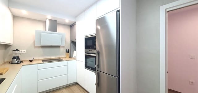 4 camera da letto Appartamento in vendita in Zona Pueblo, Guardamar del Segura - 185.000 € (Rif: 9519094)