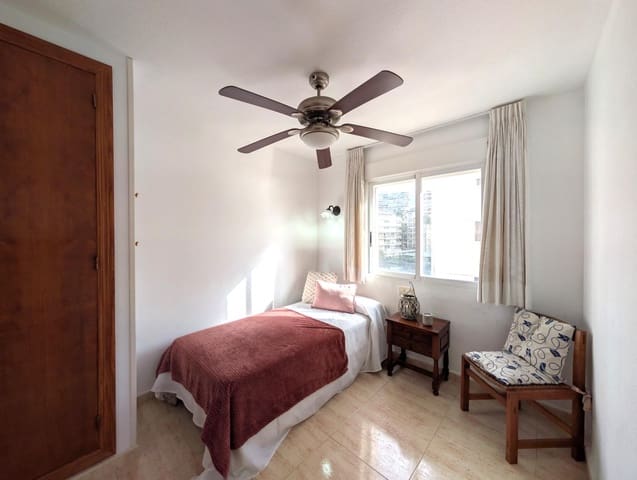 3 soveværelse Lejlighed til salg i Playa Levante, Benidorm med garage - € 418.000 (Ref: 9530813)