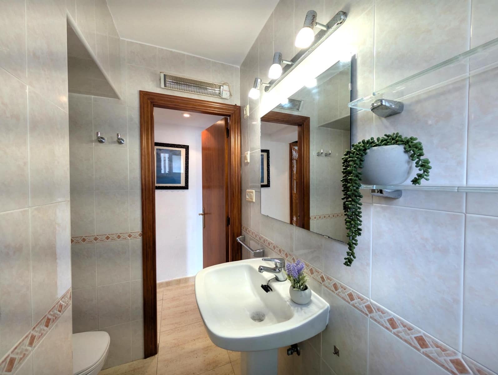 3 bedroom Apartment for sale in Benidorm with garage - € 418,000 (Ref: 9530813)