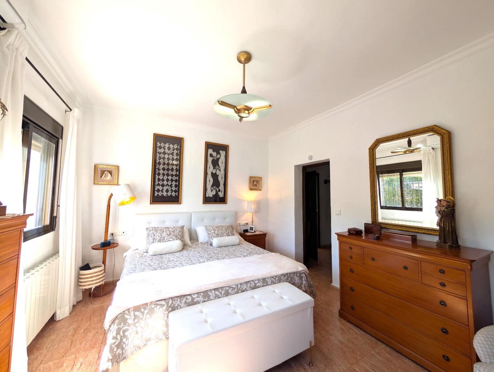 5 bedroom Villa for sale in San Juan de Alicante / Sant Joan d'Alacant with pool garage - € 720,000 (Ref: 9621823)