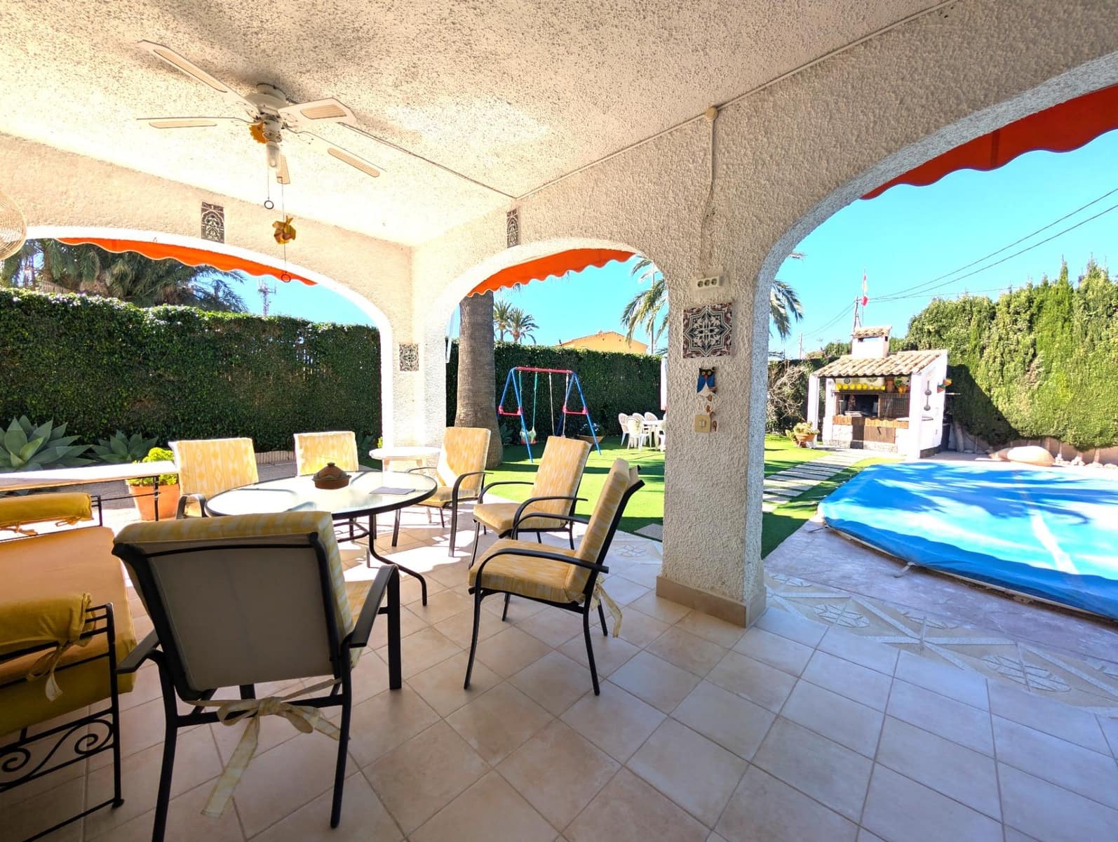 5 bedroom Villa for sale in San Juan de Alicante / Sant Joan d'Alacant with pool garage - € 720,000 (Ref: 9621823)