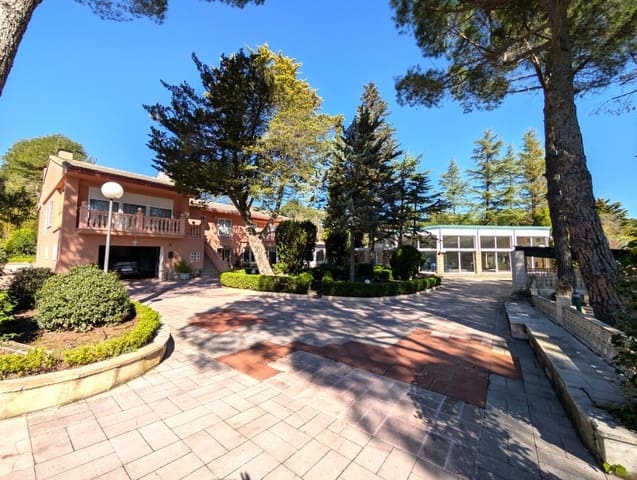 5 sypialnia Willa na sprzedaż w Alcoy / Alcoi z basenem garażem - 597 800 € (Ref: 9686588)