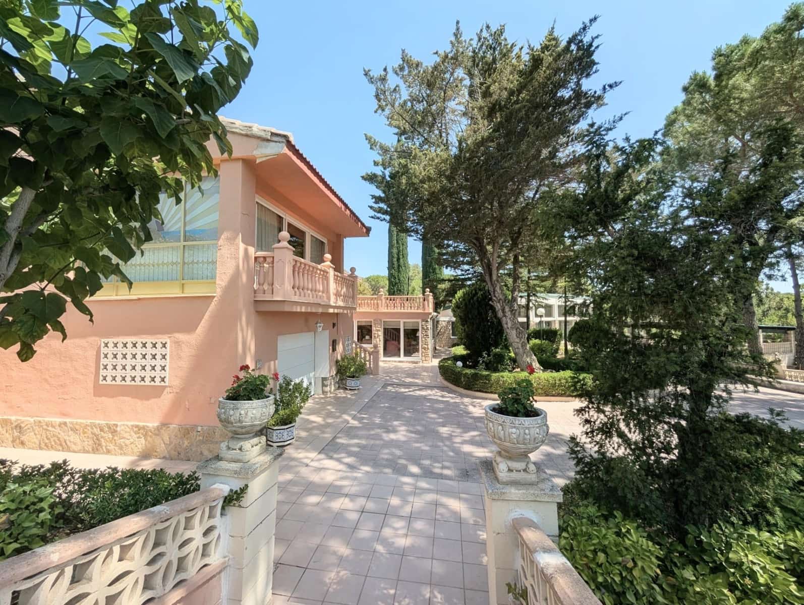 5 bedroom Villa for sale in Alcoy / Alcoi with pool garage - € 597,800 (Ref: 9686588)
