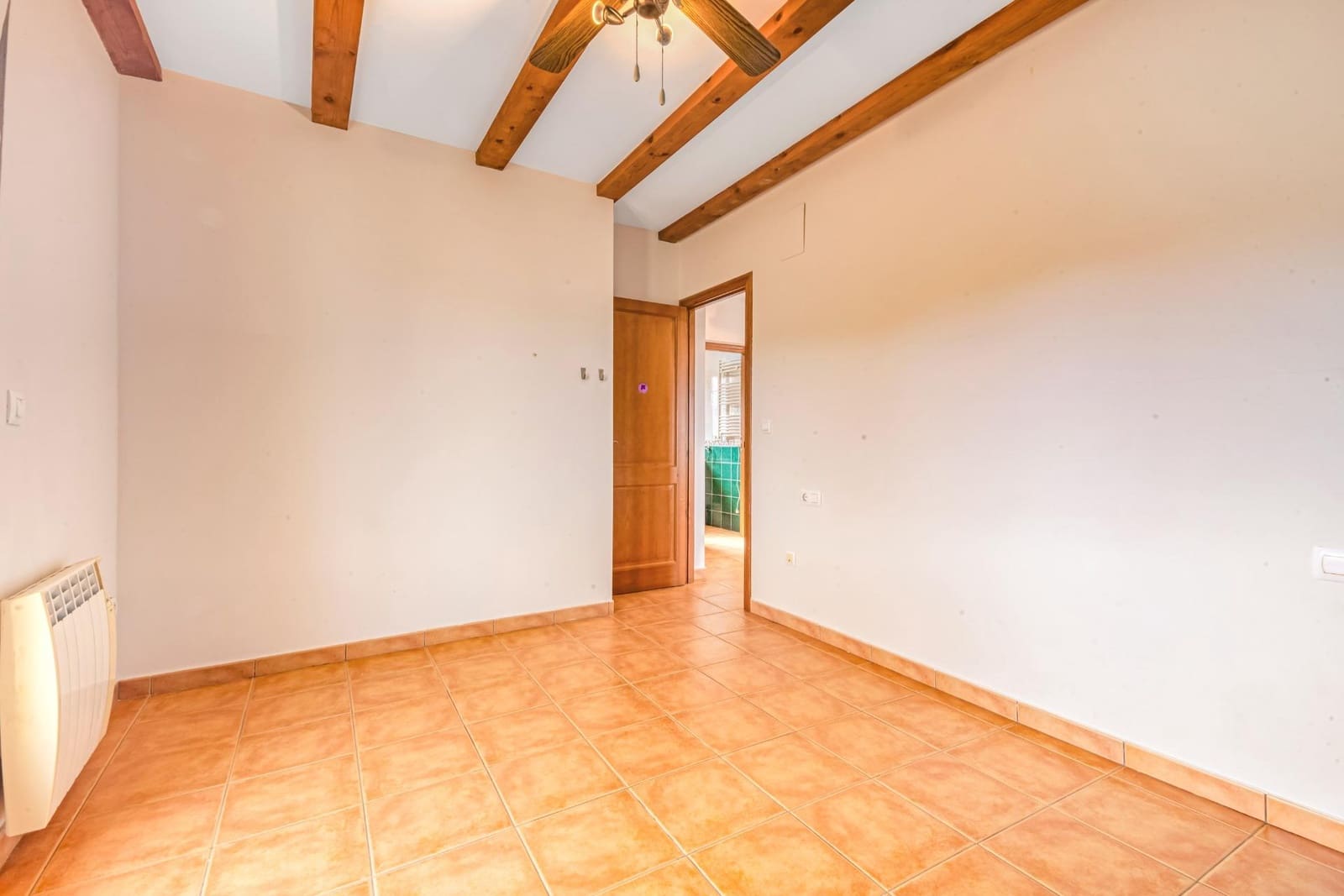4 chambre Villa/Maison à vendre à Orba avec garage - 450 000 € (Ref: 9732369)