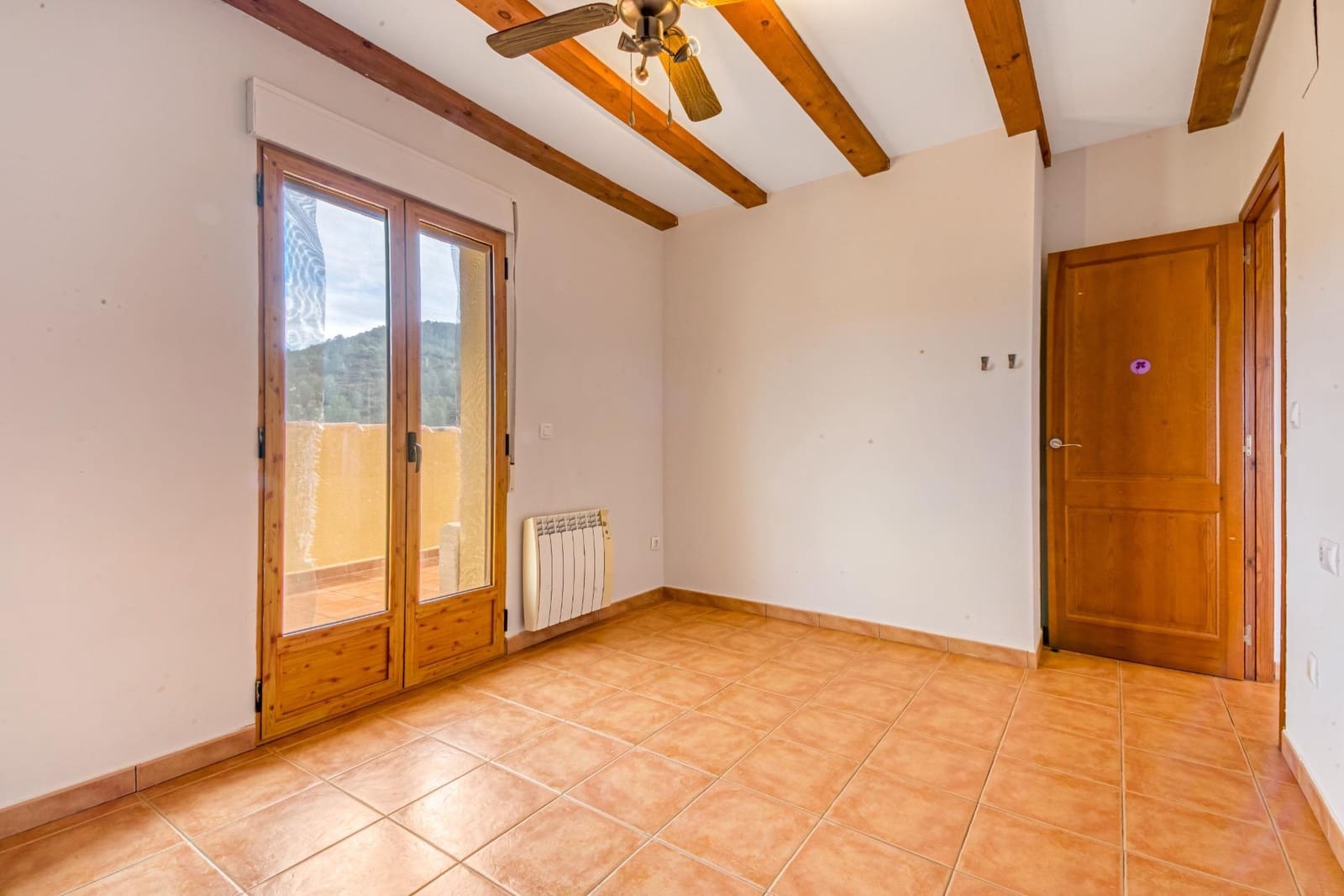 4 chambre Villa/Maison à vendre à Orba avec garage - 450 000 € (Ref: 9732369)