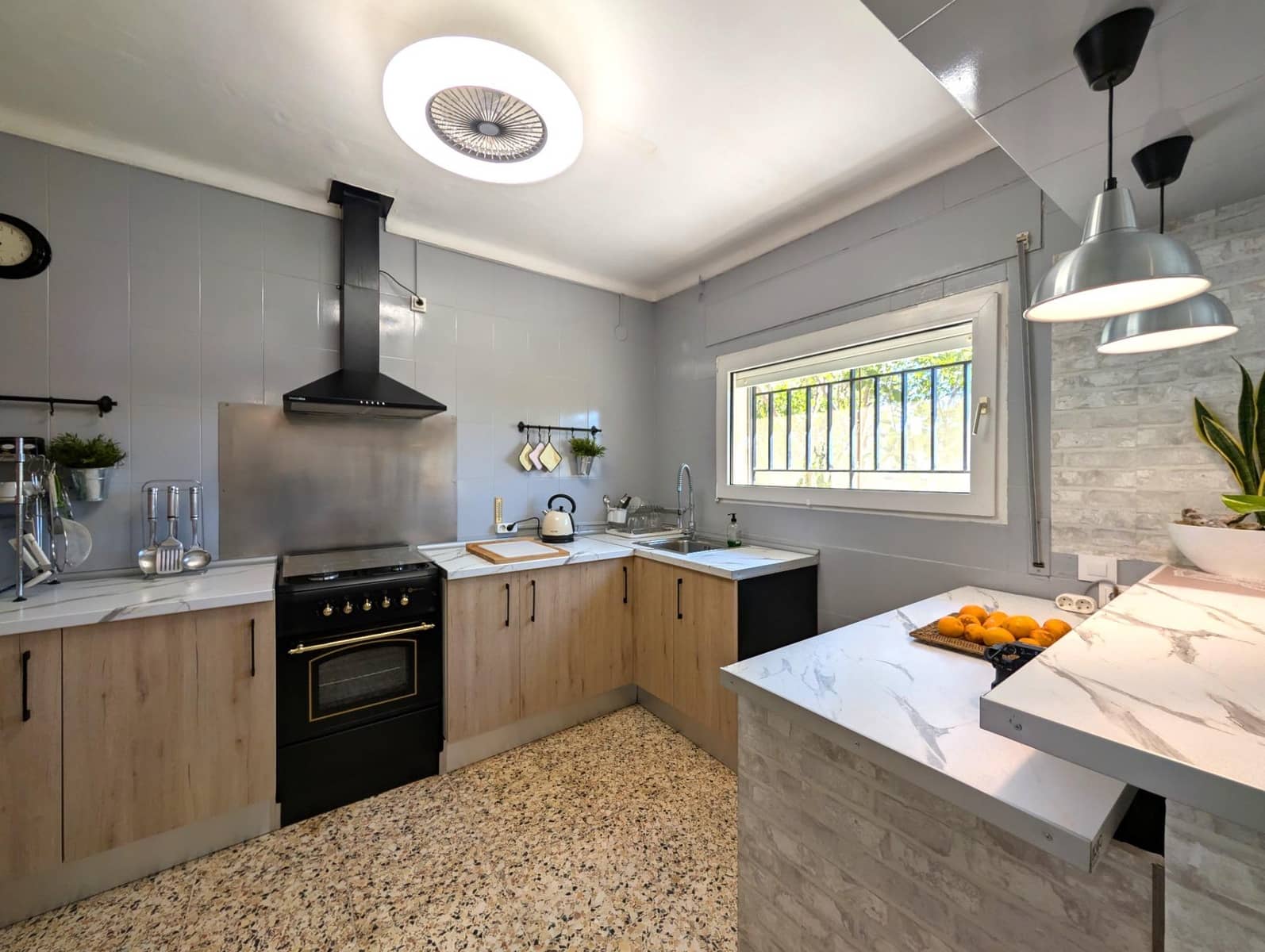 Finca/Casa Rural de 5 habitaciones en Gaianes en venta con garaje - 484.000 € (Ref: 9741849)