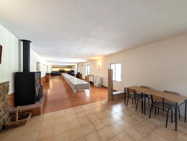 Finca/Casa Rural de 5 habitaciones en Gaianes en venta con garaje - 484.000 € (Ref: 9741849)