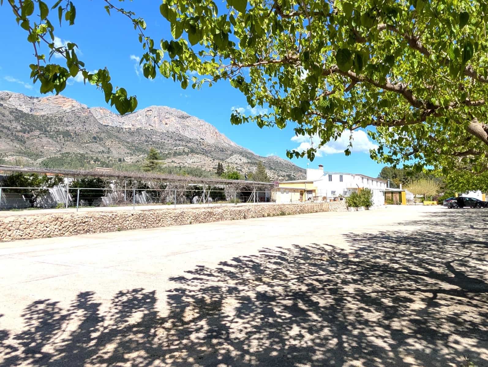 Finca/Casa Rural de 5 habitaciones en Gaianes en venta con garaje - 484.000 € (Ref: 9741849)
