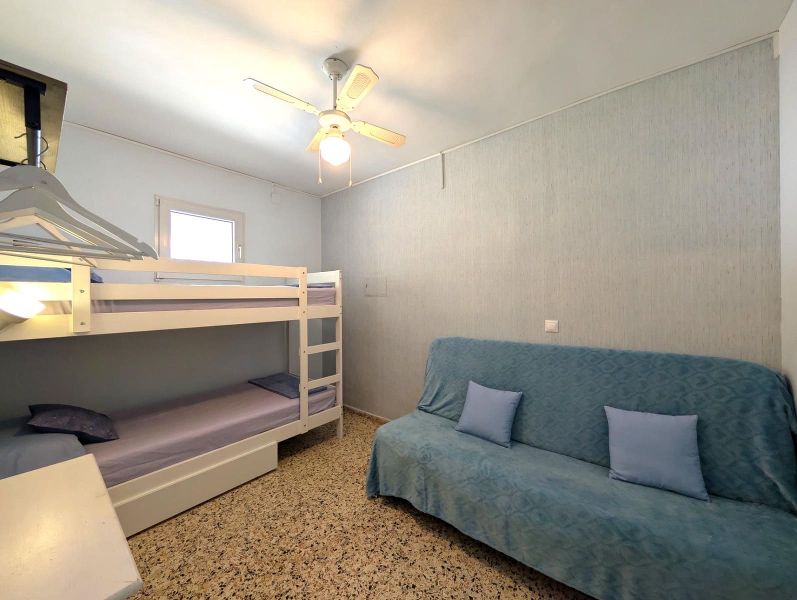 5 Zimmer Villa zu verkaufen in Gaianes mit Garage - 484.000 € (Ref: 9741849)
