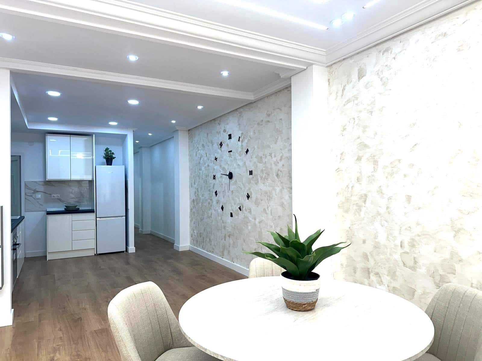 3 quarto Apartamento para venda em Elche / Elx - 220 000 € (Ref: 9800648)