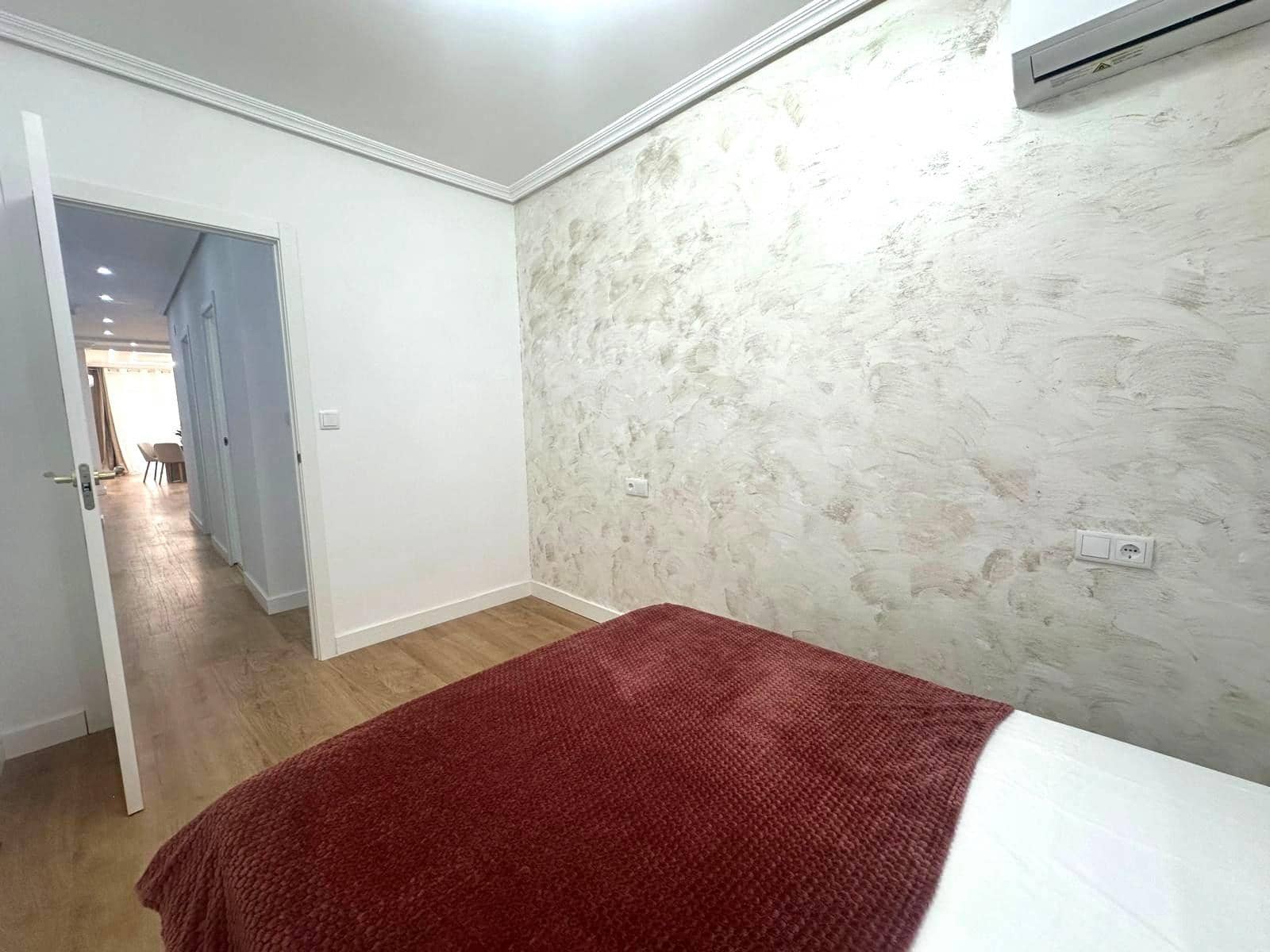 3 quarto Apartamento para venda em Elche / Elx - 220 000 € (Ref: 9800648)