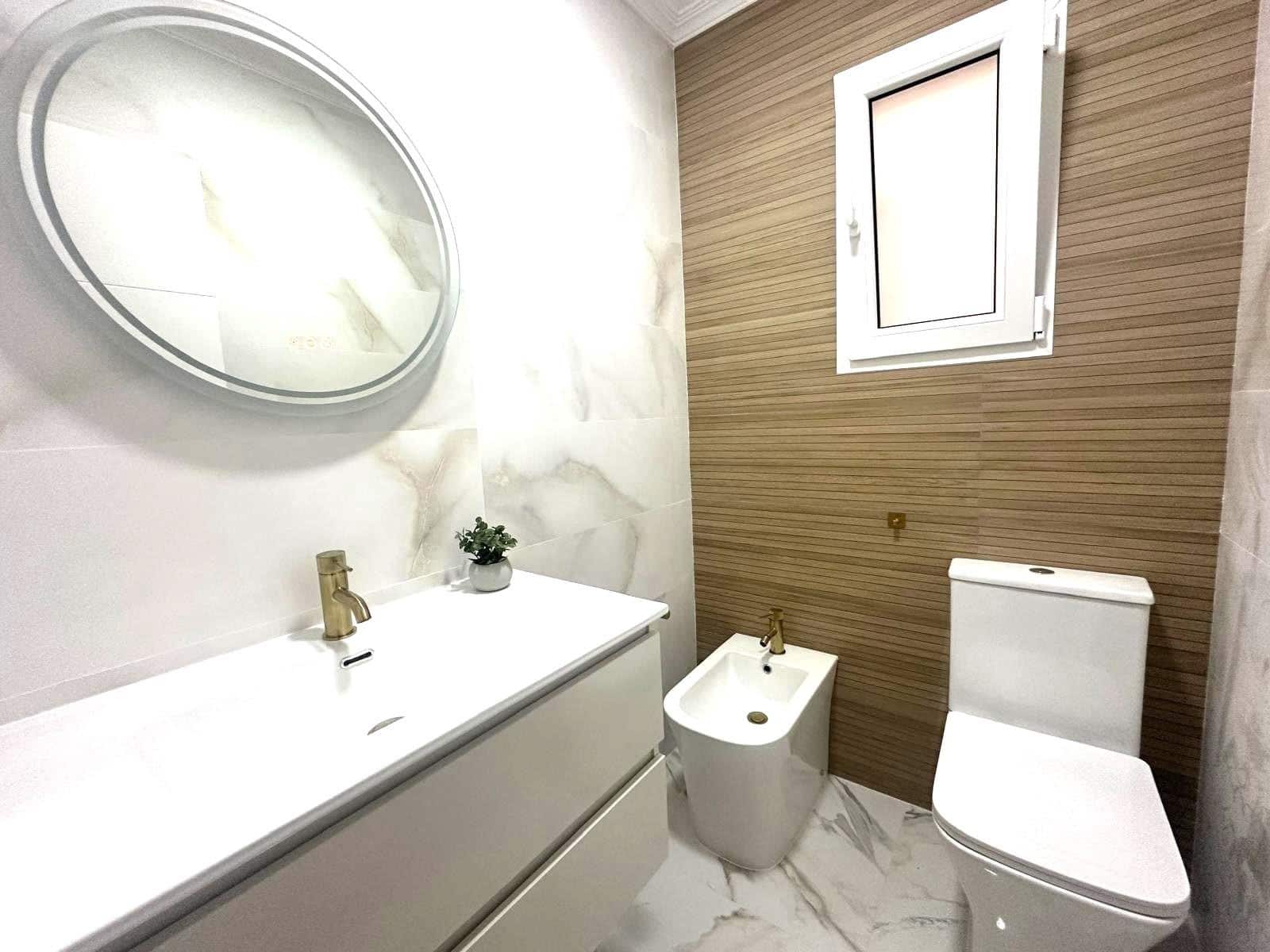 3 quarto Apartamento para venda em Elche / Elx - 220 000 € (Ref: 9800648)