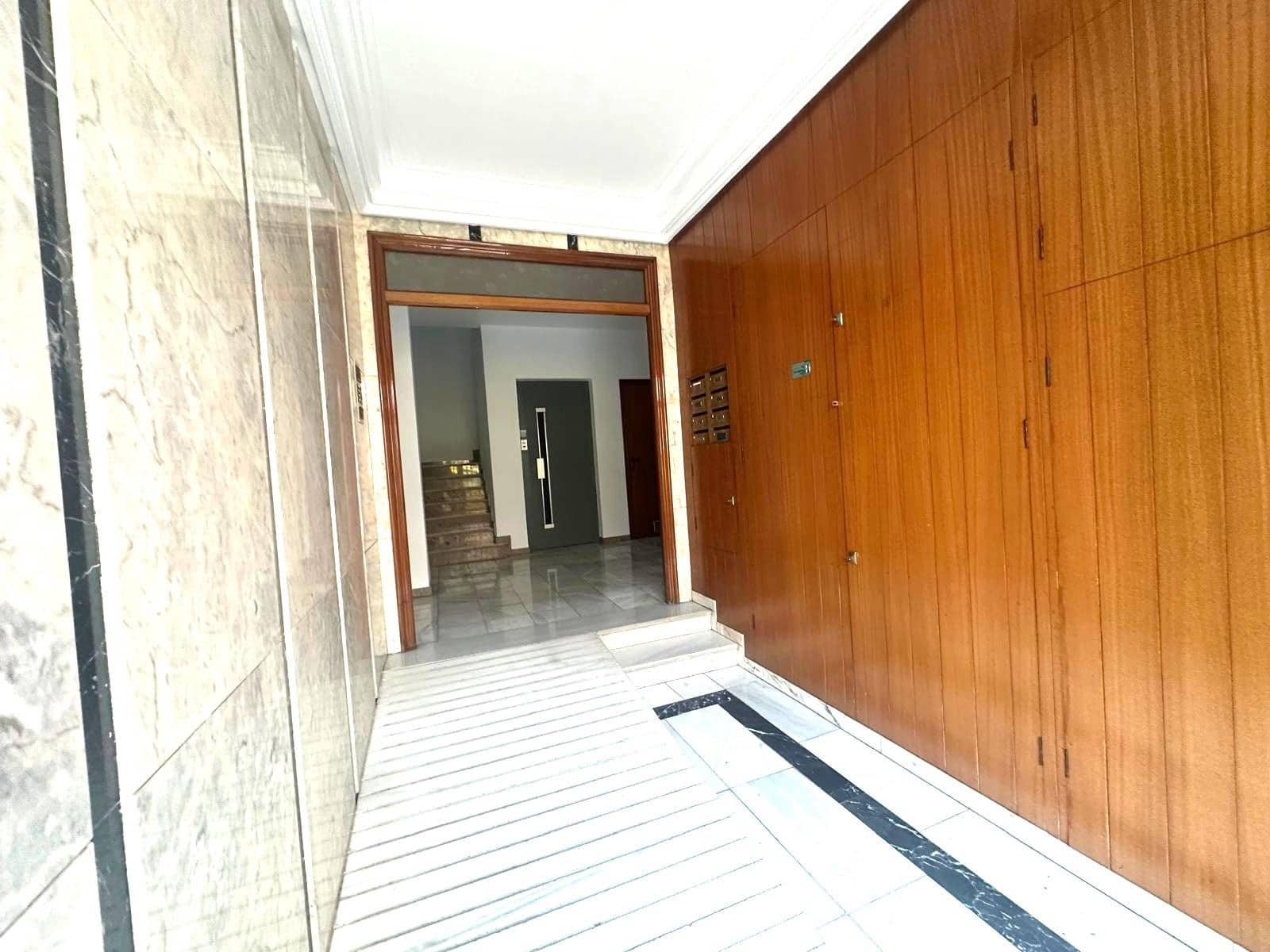 3 quarto Apartamento para venda em Elche / Elx - 220 000 € (Ref: 9800648)