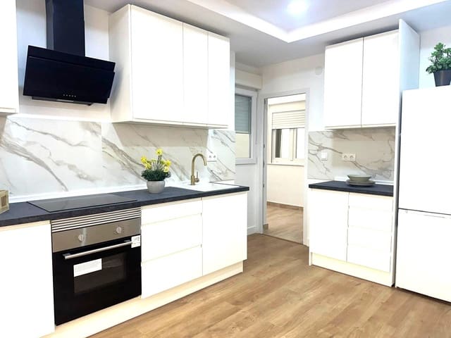 3 Zimmer Wohnung zu verkaufen in Carrús Oest - El Toscar, Elche / Elx - 205.000 € (Ref: 9800648)
