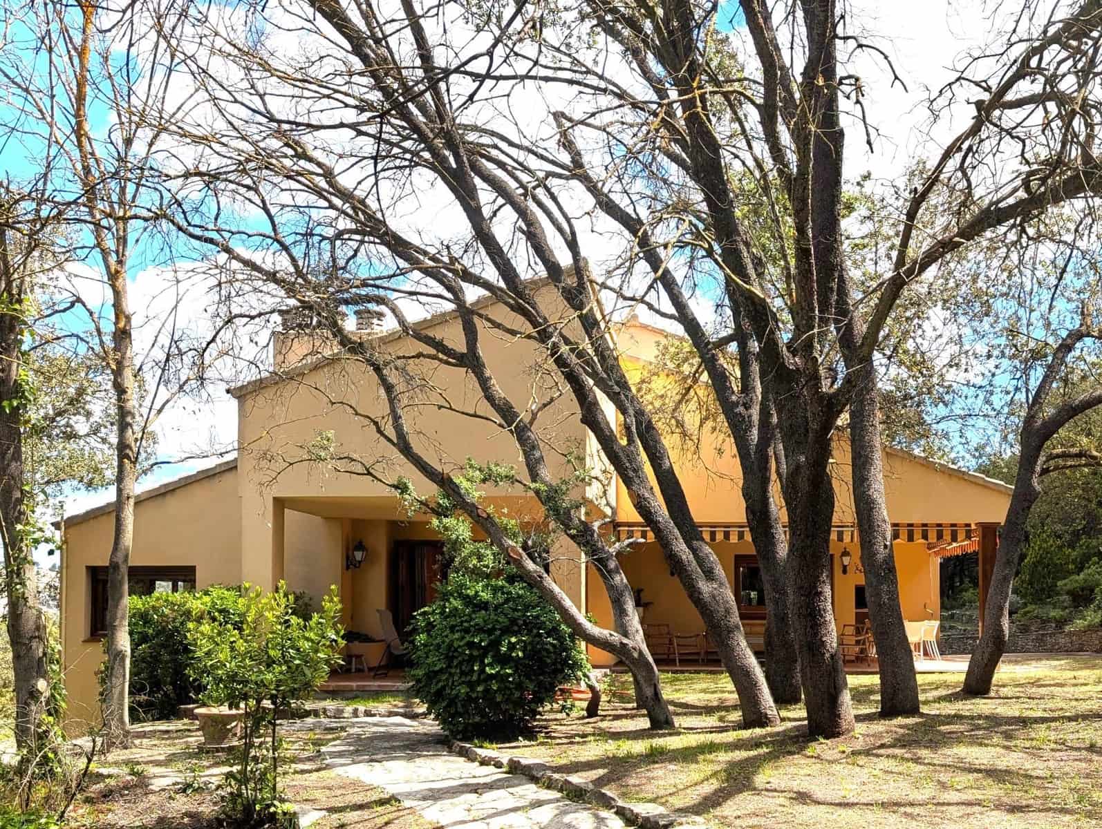 5 bedroom Villa for sale in Alcoy / Alcoi with pool garage - € 665,000 (Ref: 9840384)