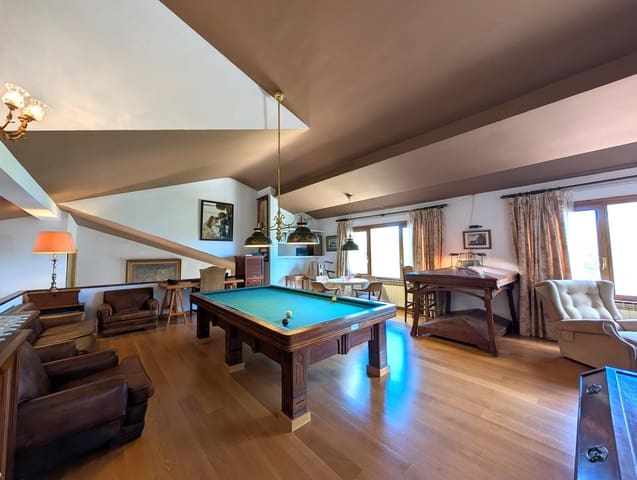 Chalet de 5 habitaciones en Alcoy / Alcoi en venta con piscina garaje - 665.000 € (Ref: 9840384)