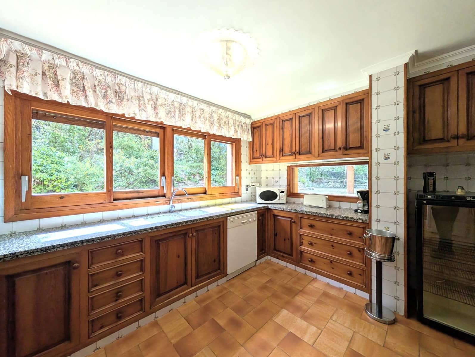 5 bedroom Villa for sale in Alcoy / Alcoi with pool garage - € 665,000 (Ref: 9840384)