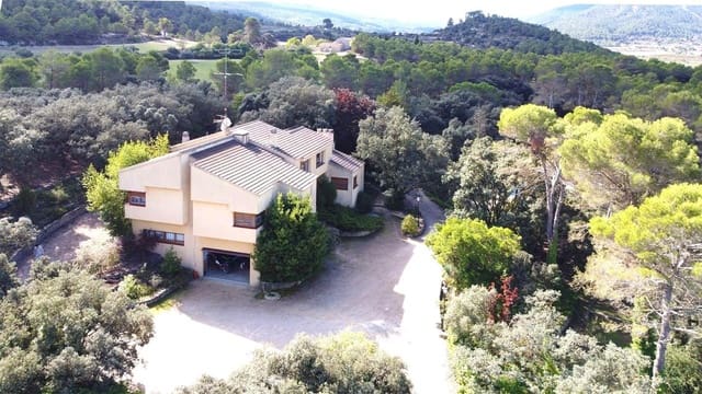 5 sypialnia Willa na sprzedaż w Alcoy / Alcoi z basenem garażem - 665 000 € (Ref: 9840384)