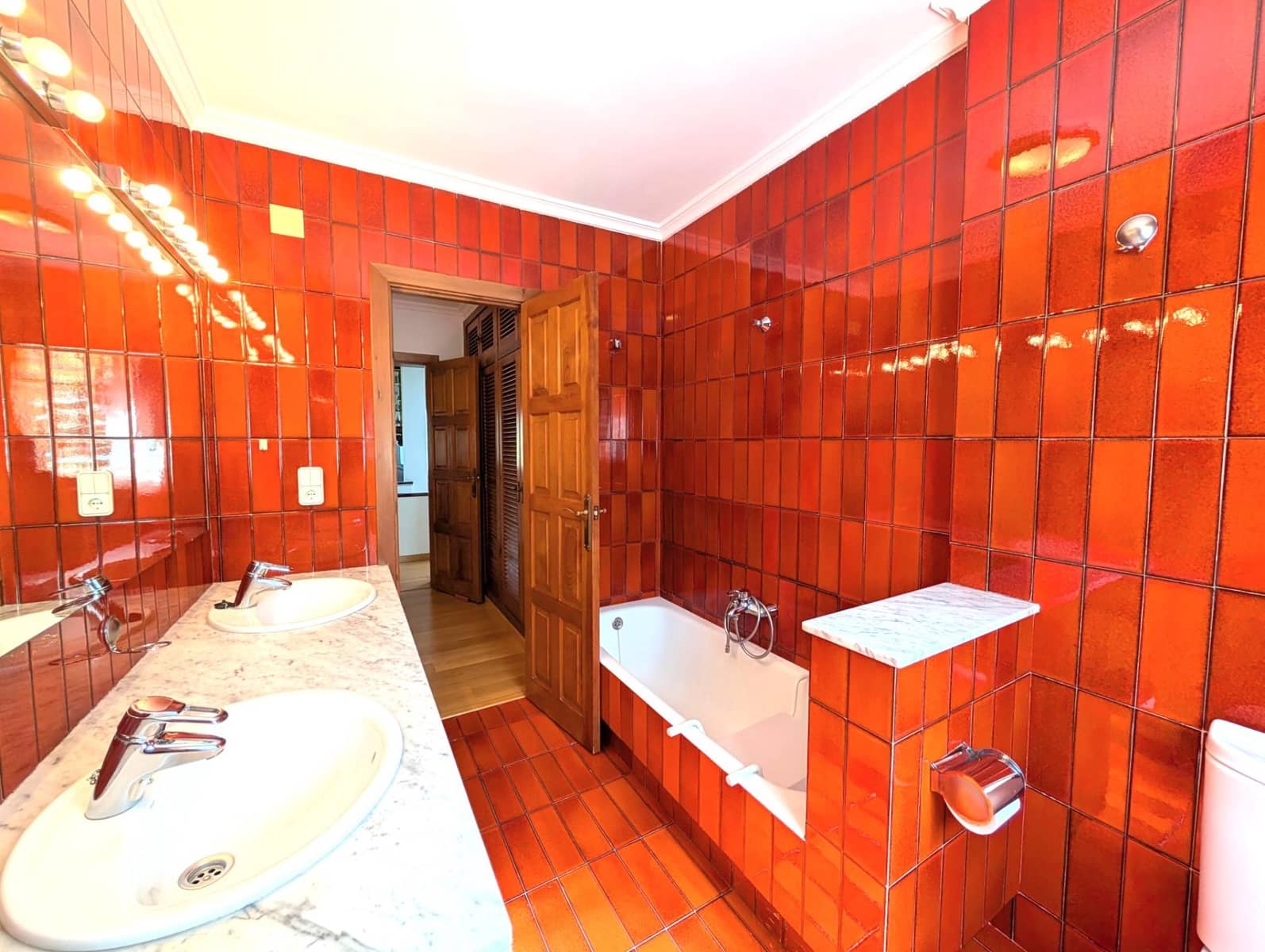 5 bedroom Villa for sale in Alcoy / Alcoi with pool garage - € 665,000 (Ref: 9840384)