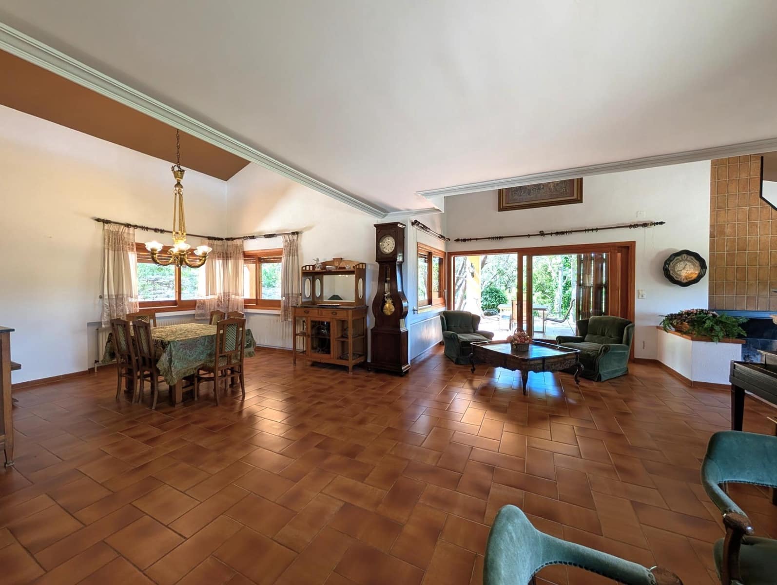 5 bedroom Villa for sale in Alcoy / Alcoi with pool garage - € 665,000 (Ref: 9840384)