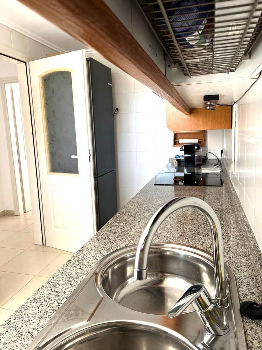 2 sovrum Lägenhet att hyra i Arenal med pool - 1 100 € (Ref: 9843662)
