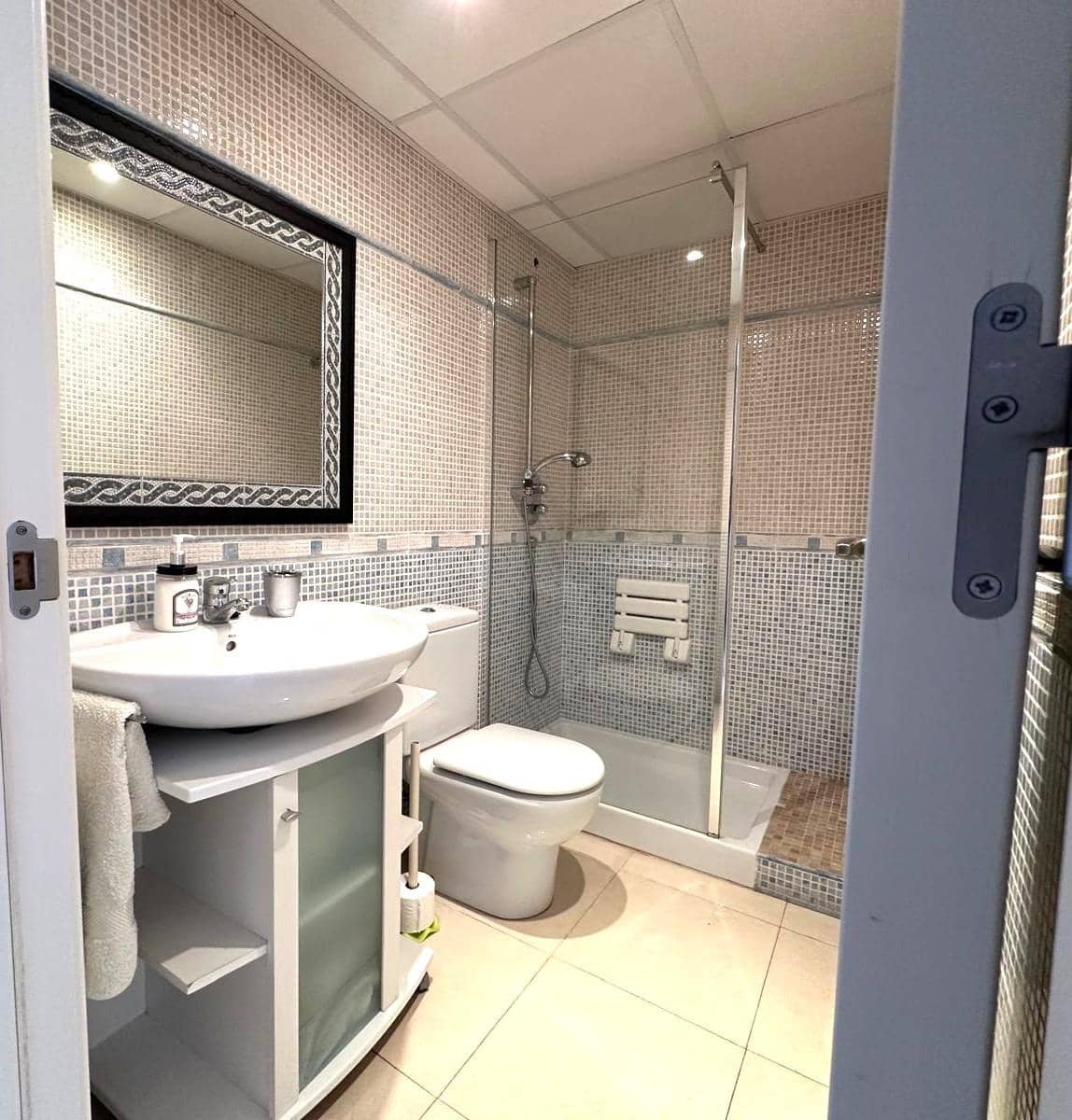 3 sypialnia Apartament przy plaży do wynajęcia w El Campello - 1 500 € (Ref: 9871928)