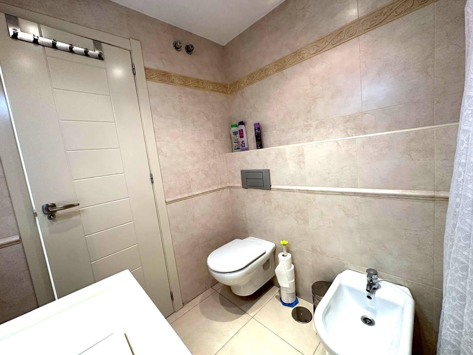 3 sypialnia Apartament przy plaży do wynajęcia w El Campello - 1 500 € (Ref: 9871928)