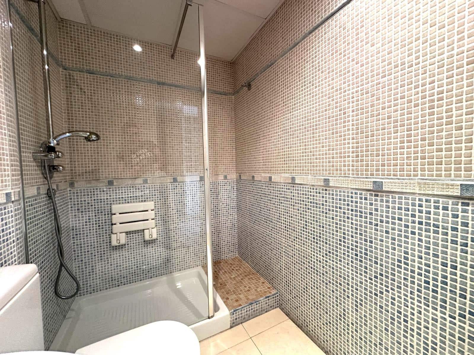 3 sypialnia Apartament przy plaży do wynajęcia w El Campello - 1 500 € (Ref: 9871928)