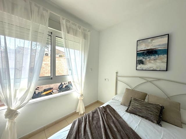 3 bedroom Beach Apartment for rent in El Campello - € 1,500 (Ref: 9871928)