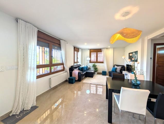 3 quarto Moradia em Banda para venda em Castalla com garagem - 298 000 € (Ref: 9938326)