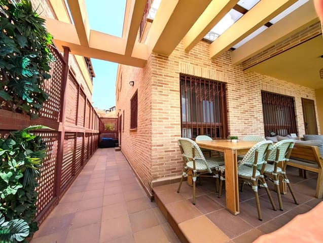 3 quarto Moradia em Banda para venda em Castalla com garagem - 298 000 € (Ref: 9938326)