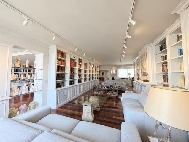 5 Zimmer Wohnung zu verkaufen in Mercado, Alicante / Alacant Stadt mit Garage - 850.000 € (Ref: 9966735)