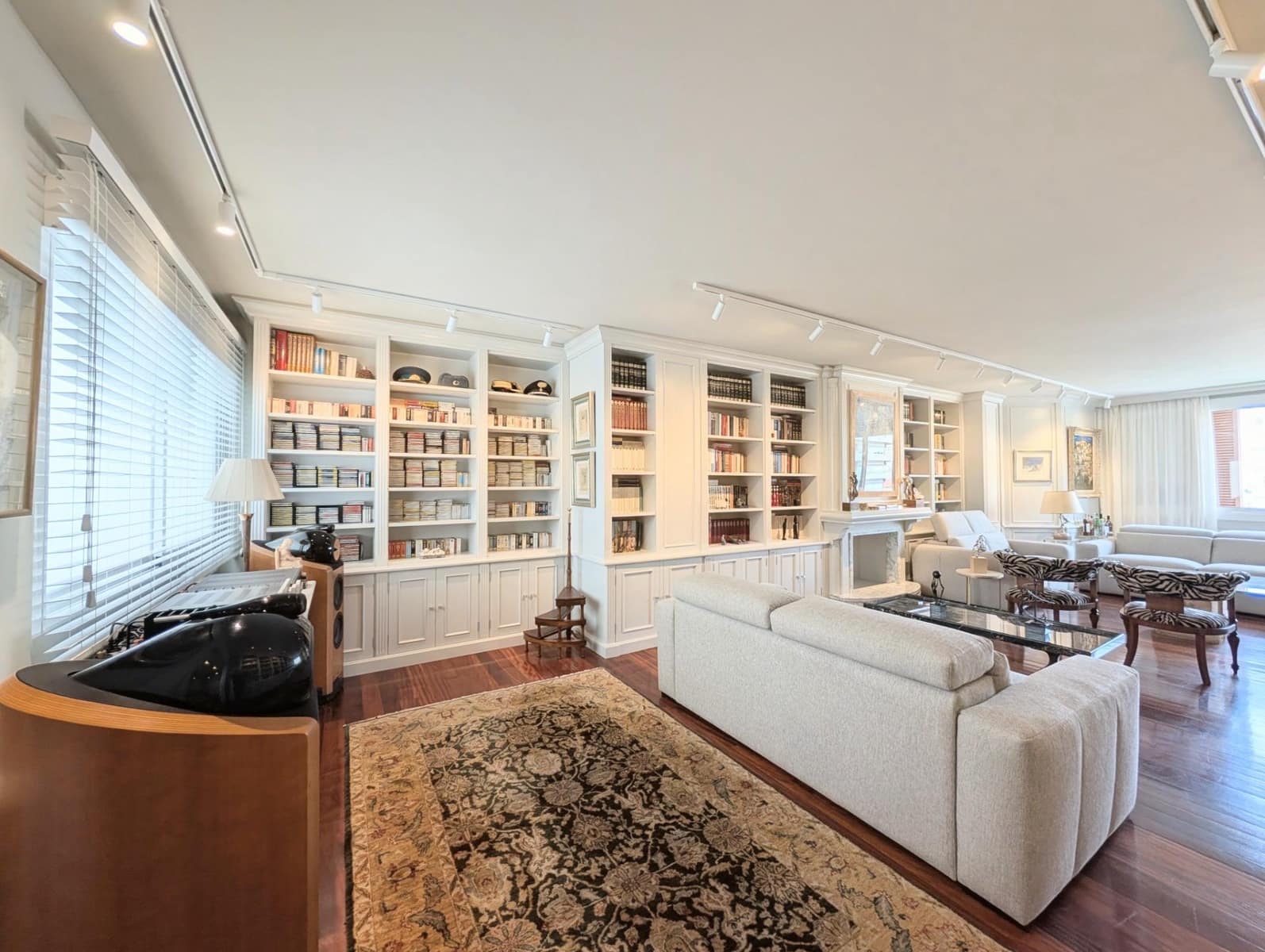 5 soverom Leilighet til salgs i Alicante by med garasje - € 850 000 (Ref: 9966735)