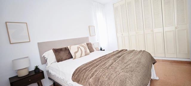 3 camera da letto Appartamento da affittare in Alicante città con piscina garage - 1.500 € (Rif: 9975564)