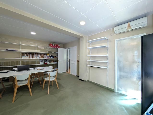 6 slaapkamer Kantoor te koop in Alcoy / Alcoi - € 100.000 (Ref: 9990811)