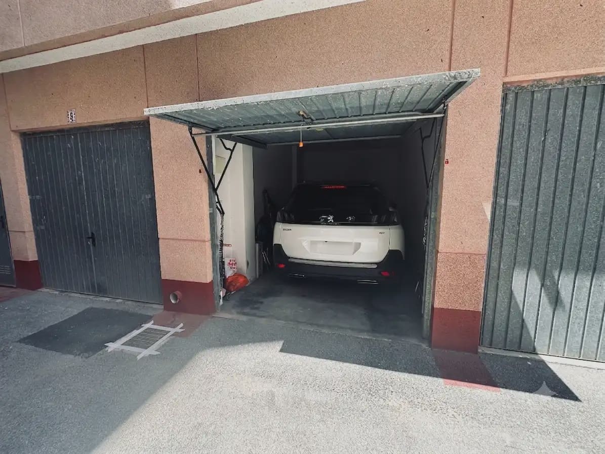 2 sypialnia Mieszkanie do wynajęcia w Santa Pola z basenem garażem - 900 € (Ref: 10002387)